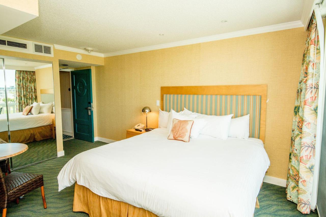 Hotel Port Royal Oceanfront 3*
